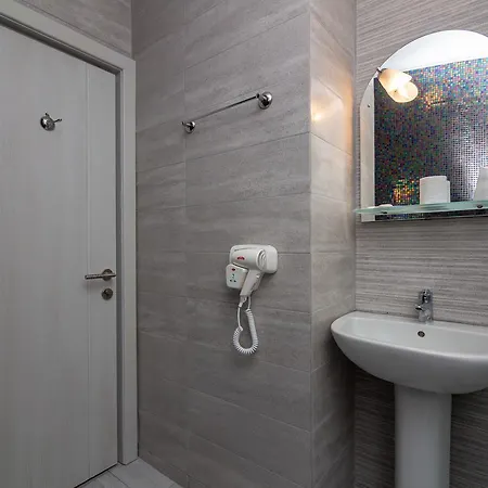 H Pe Plaja Belona Hotel